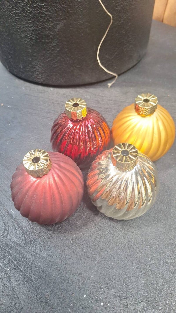 Kerstbal ro Stripe