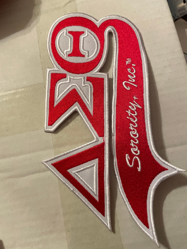 DST w/tail embroidered patch