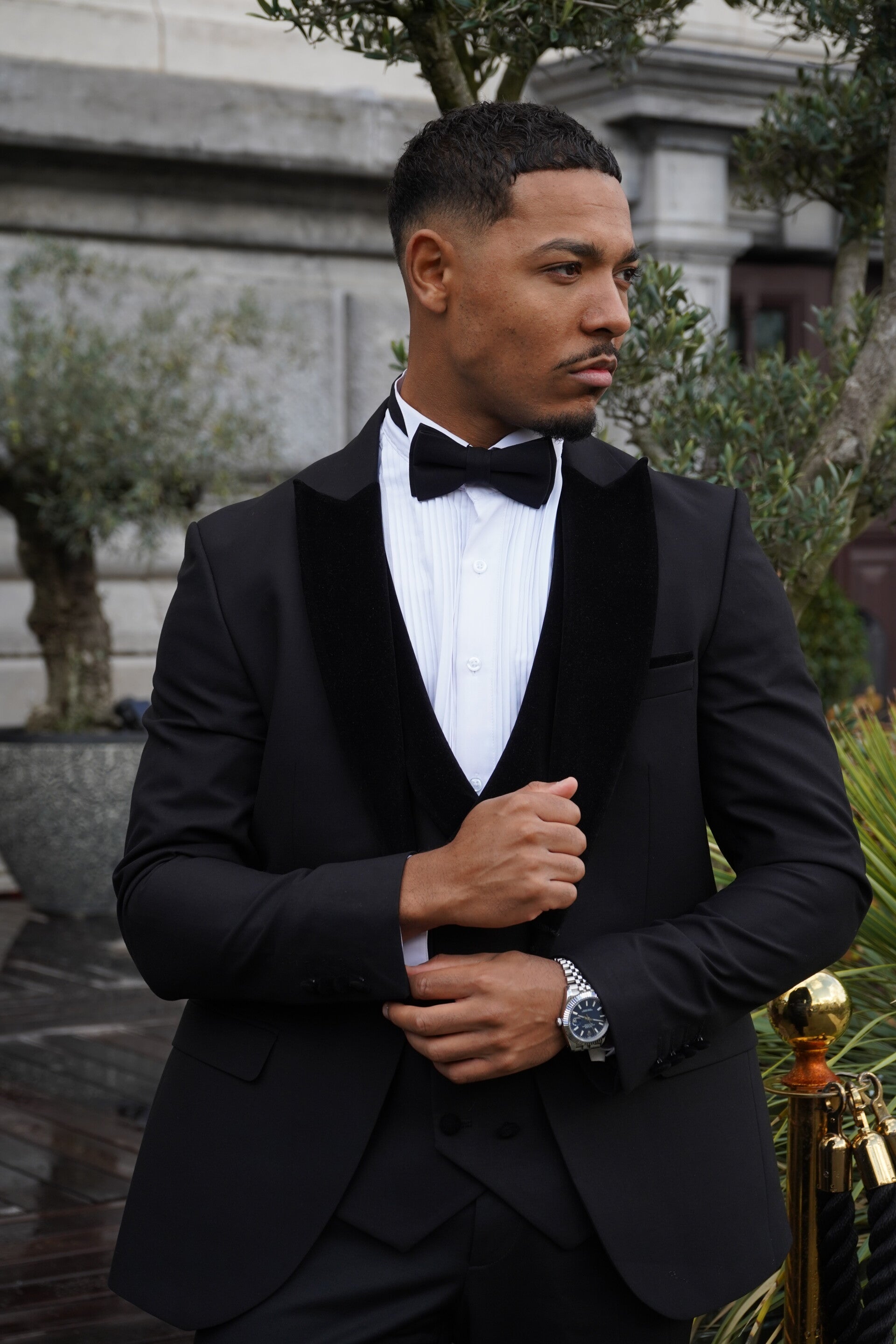 Rent-Black Velvet Lapel Tuxedo