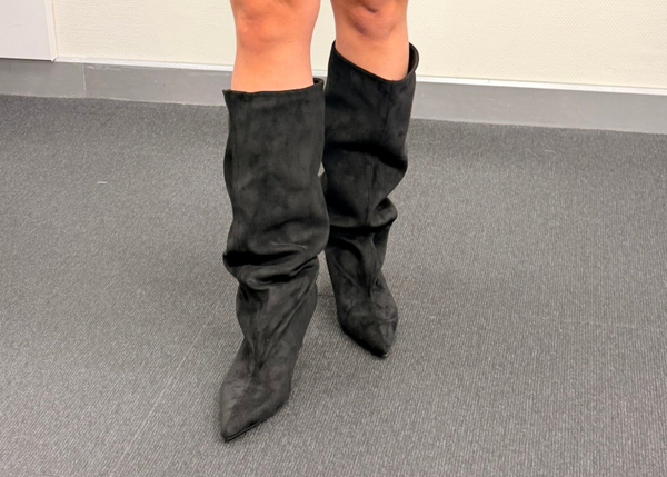 Suède Look Laarzen met Hak – Zwart