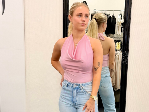 Roze Halter Top