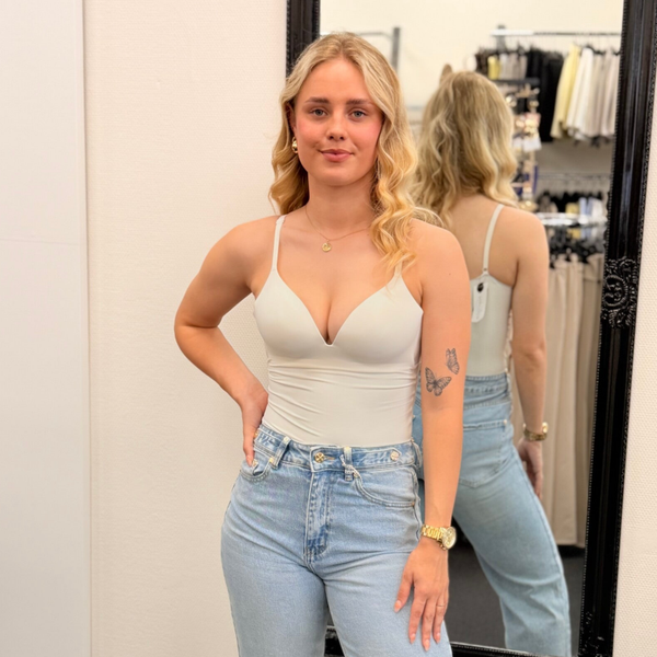 Corrigerende Body met Cups wit