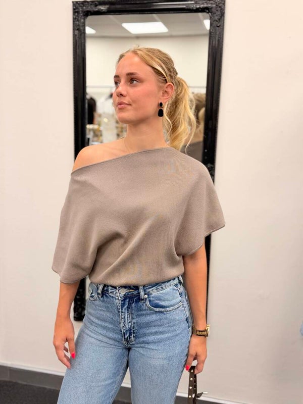 Gebreide One-Shoulder Top – Taupe