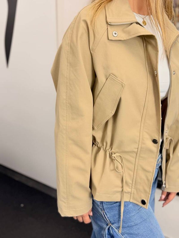 Beige Utility Jacket met Taillekoord