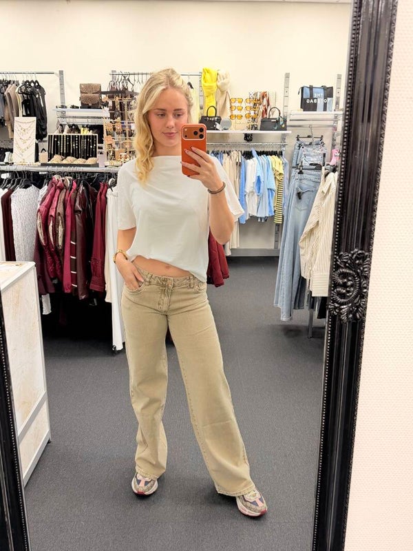 Low Waist Wide Leg Jeans Beige