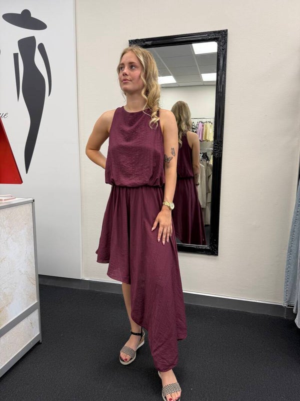 Bordeaux Asymmetrische Jurk met Open Rug