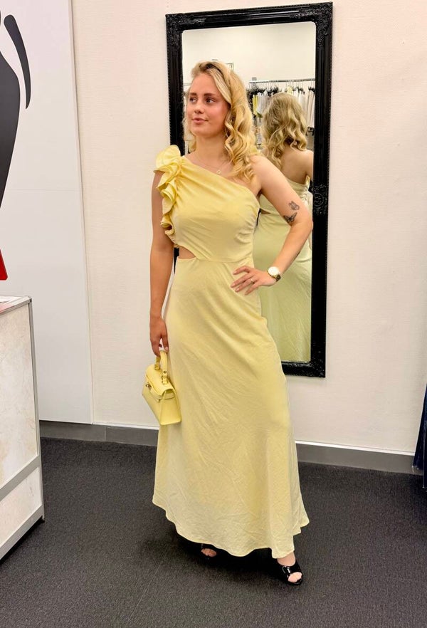 Gele One-Shoulder Jurk met Ruffles