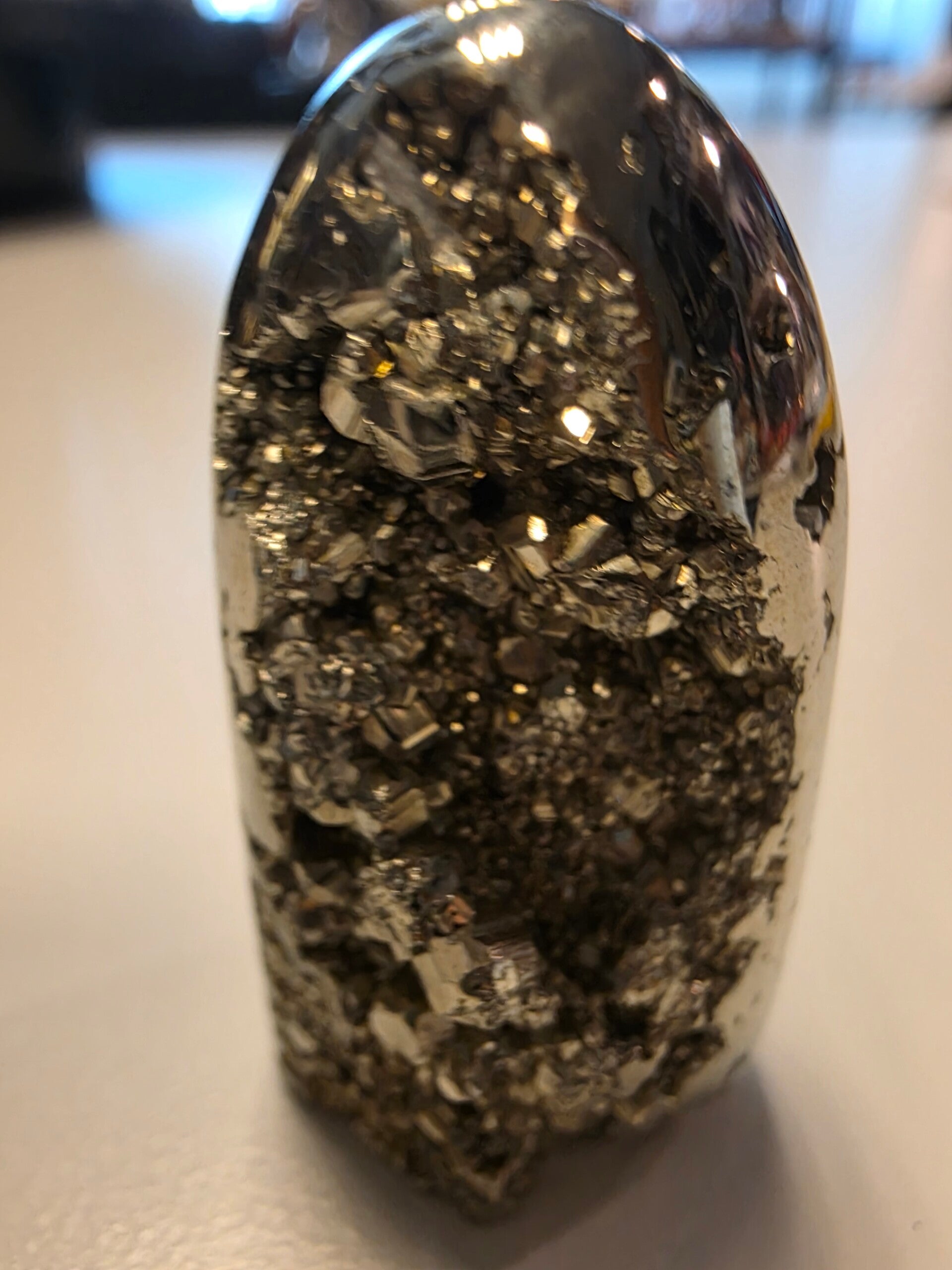 AA KWALITEIT PYRIET nr. 78  Het zou energie en levenskracht stimuleren, het zelfvertrouwen vergroten en angst verminderen