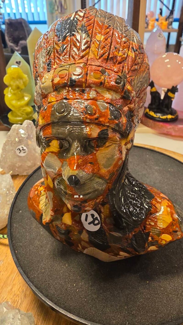 INDIANEN HOOFD MONEY AGAAT 16 X 15 CM Het stimuleert de creativiteit, helpt bij het vinden van innerlijke balans en vermindert stress.