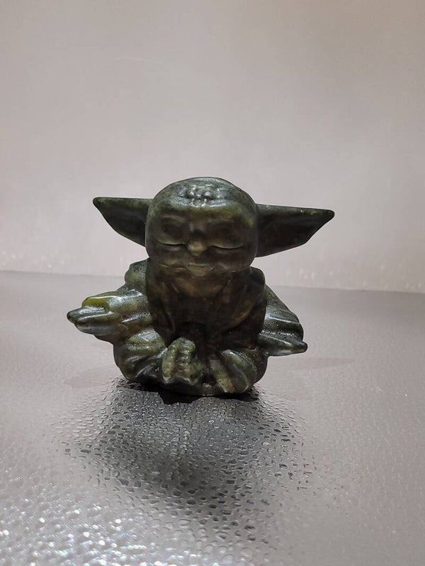 YODA Serpetijn nr332 aardend en kalmerend, beschermt tegen negatieve energie, en stimuleert emotionele balans en spirituele groei