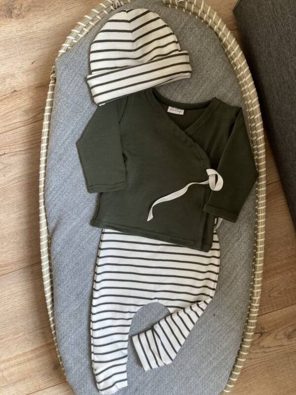 New born set 3 delig groen / streep