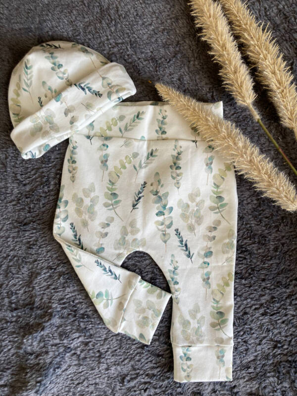 New born set eucalyptus