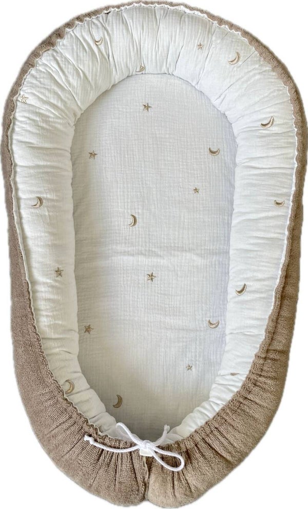 Babynestje beige / maantjes