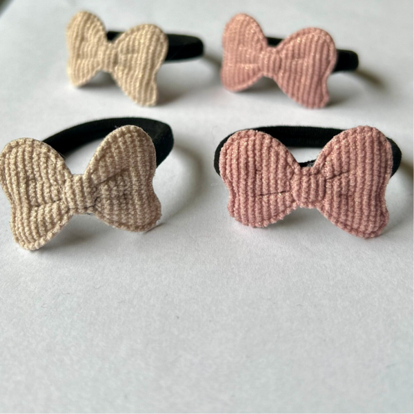 Haar elastiekjes Noa