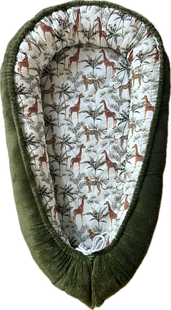 Babynestje army / jungle