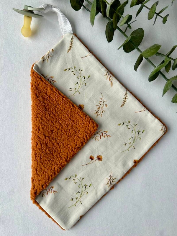 Speendoekje cognac / bloemetje