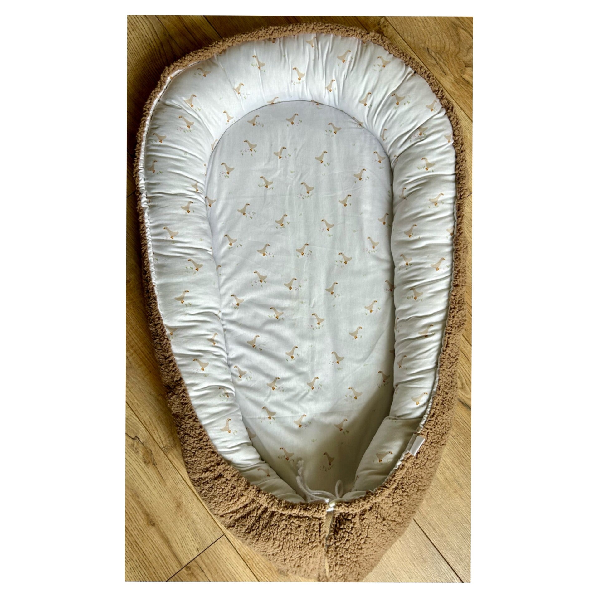 Babynestje taupe / gansjes