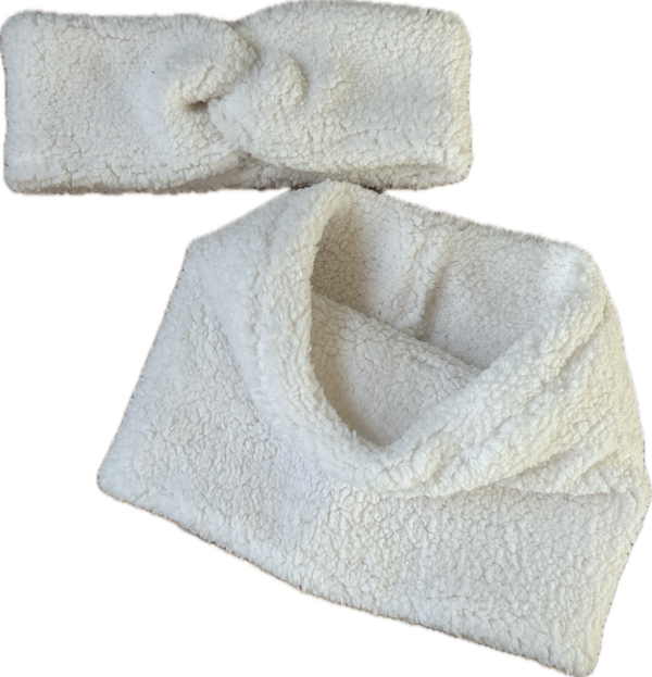Haarband en colsjaal teddy wit