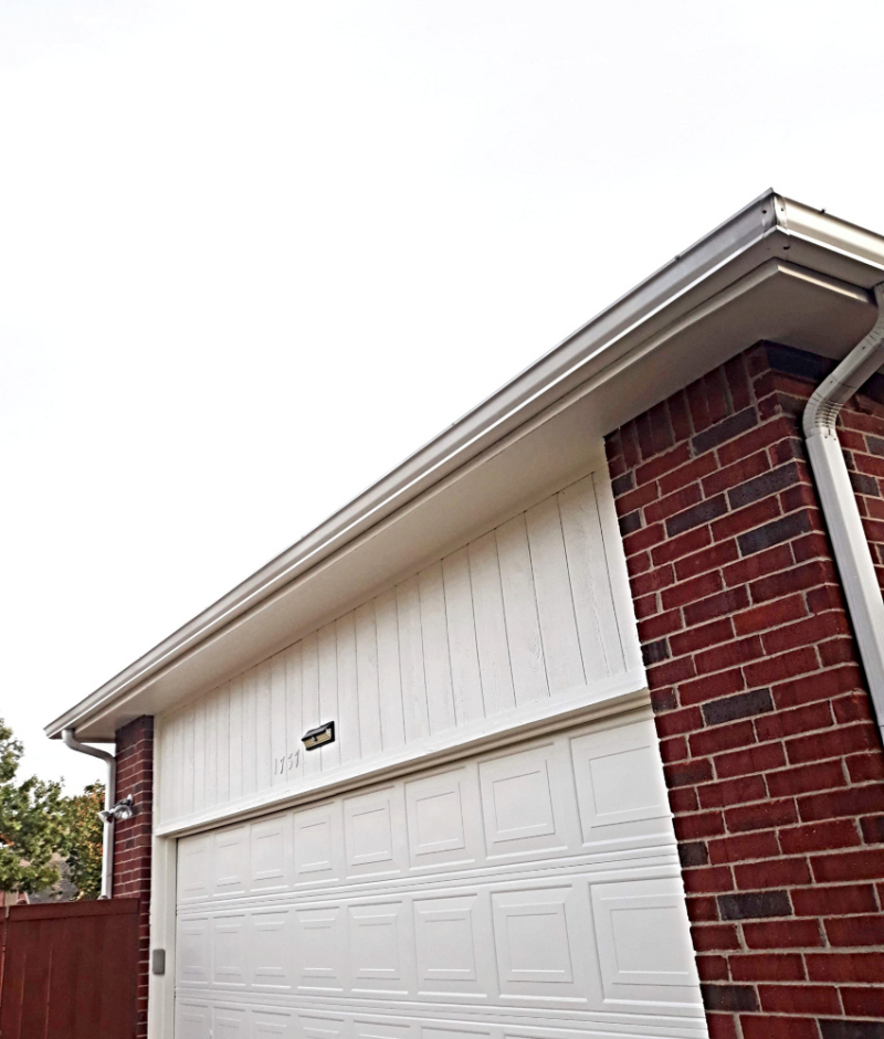 houseexteriorpaintingingarageareacompletdexteriorhousepainting.png