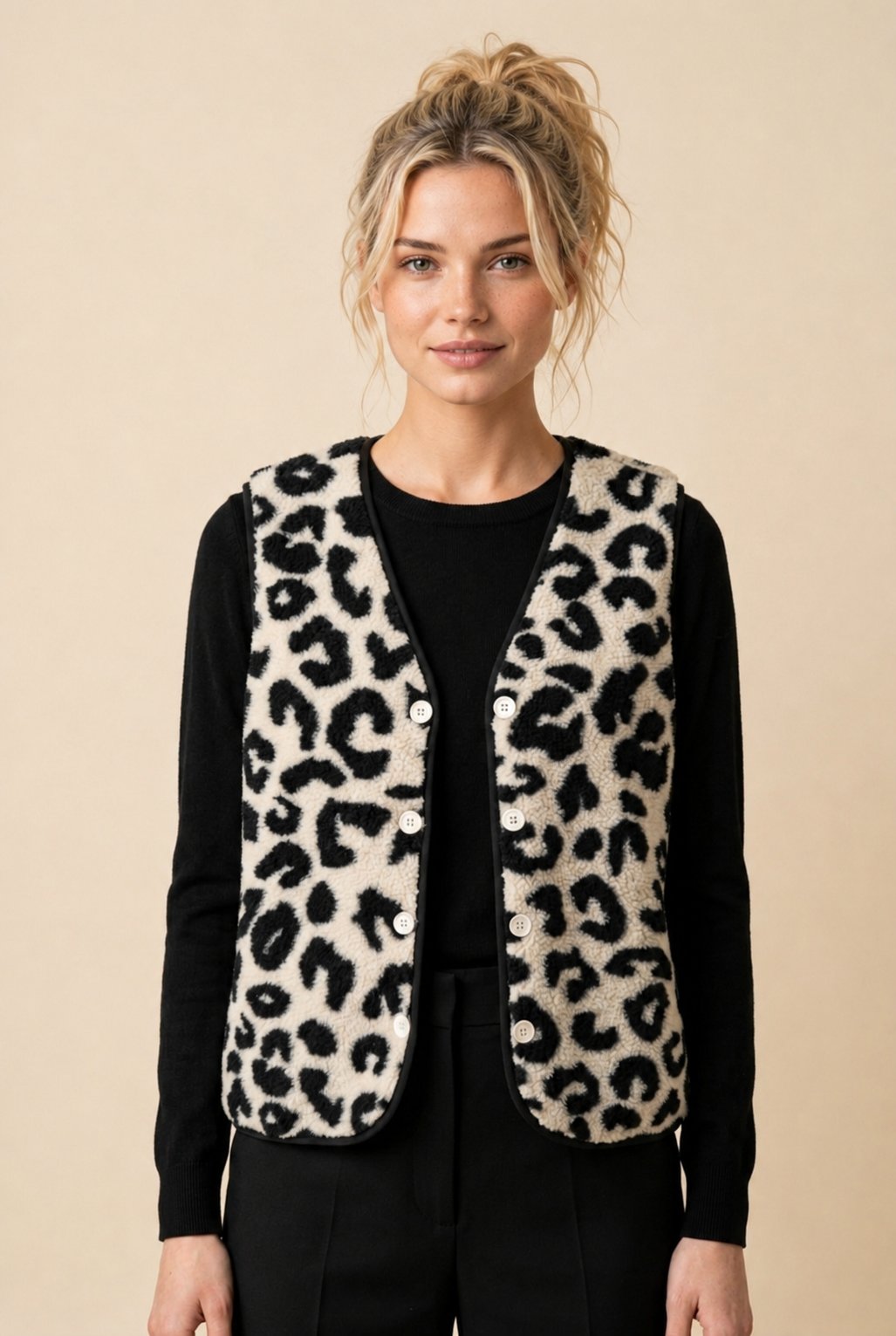 Teddy Gilet, Leopard Lang