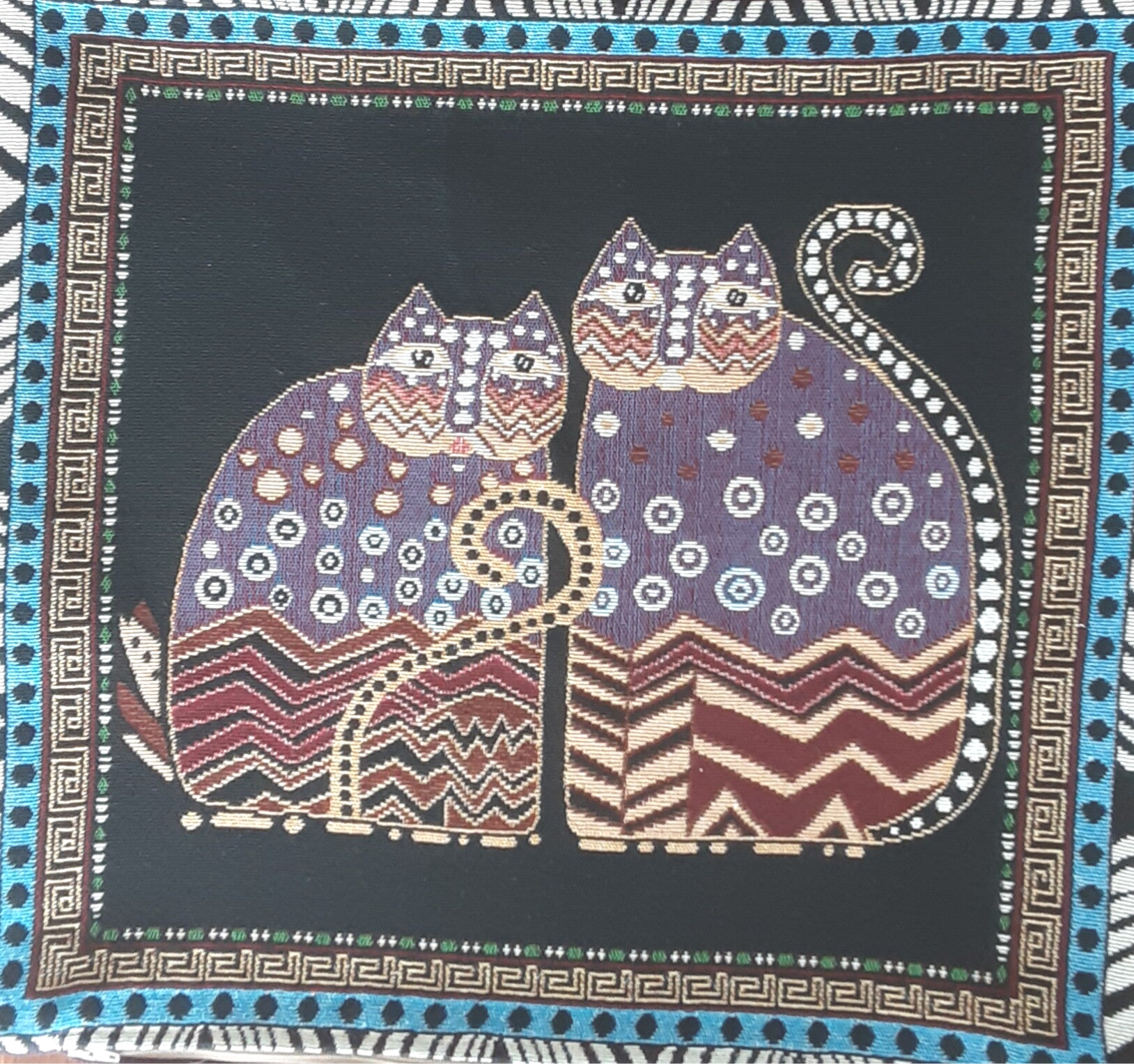 Sierkussen 2 Katten Artistiek