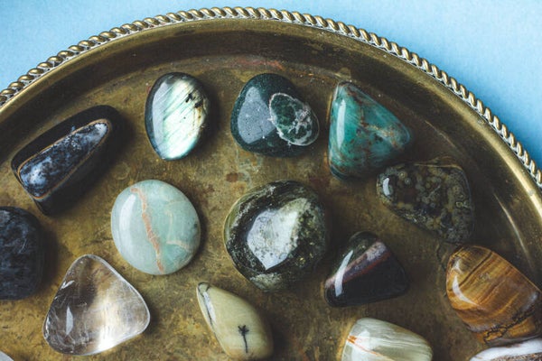 30-Day Mindfulness Gemstone ritual calendar