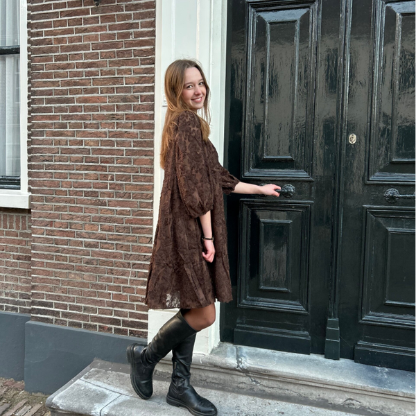 Bruine jurk ruffels Emmarly