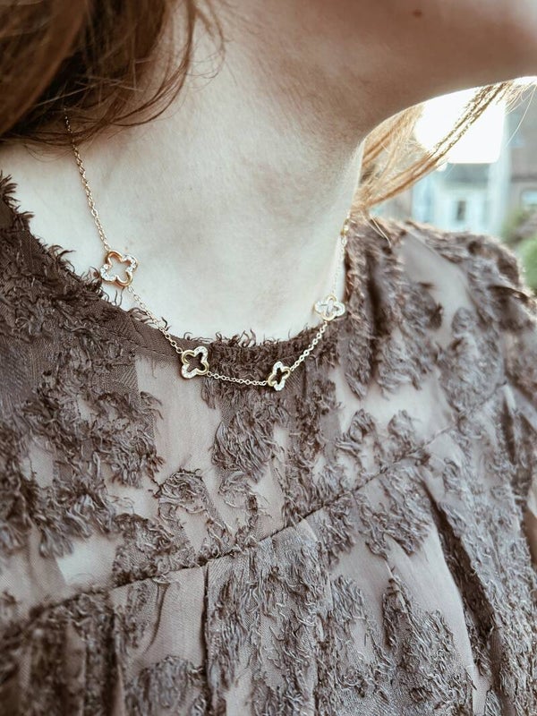 Ketting bloemetjes goud/glitter