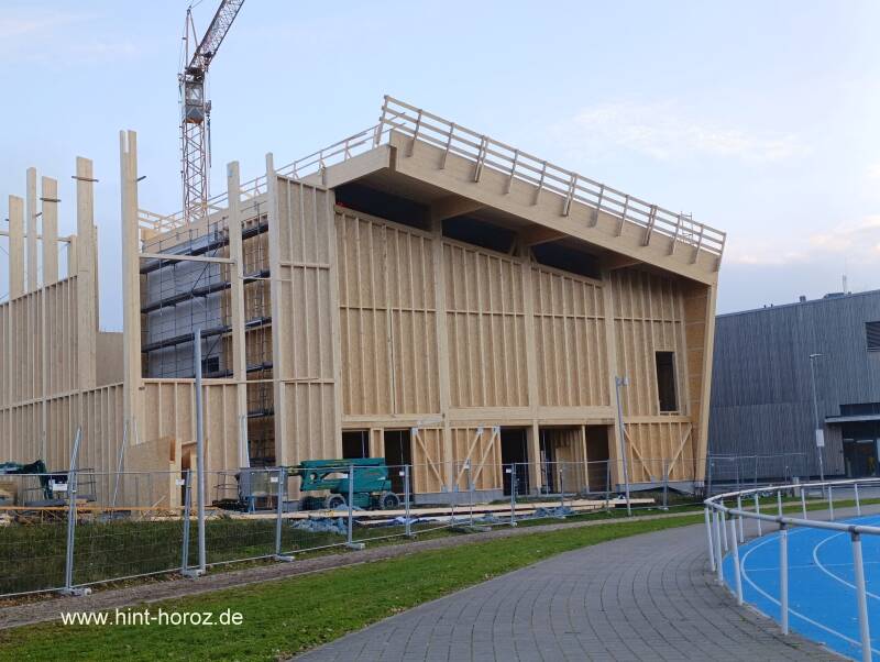 im Bau befindliche Boulder- und Kletterhalle
