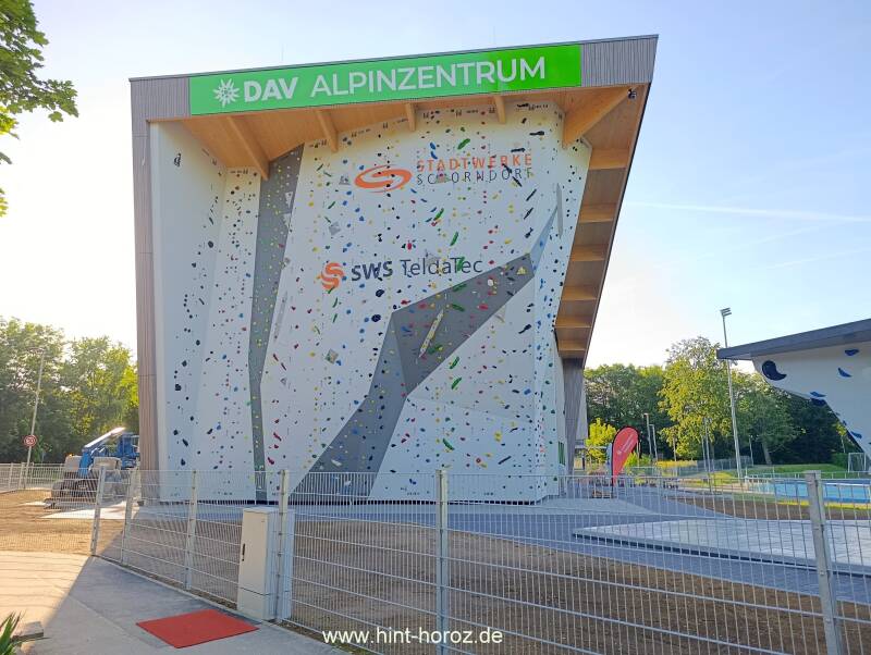 Boulder- und Kletterhalle