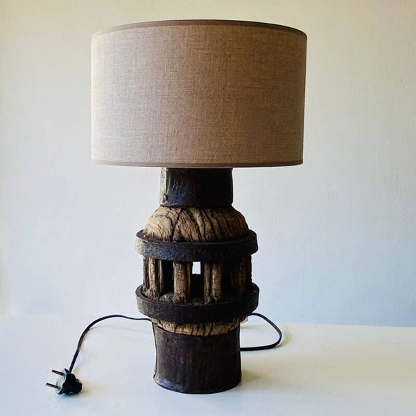Wagon Wheel Table Lamp
