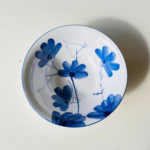 Blue-Flowered Gibson Bowl