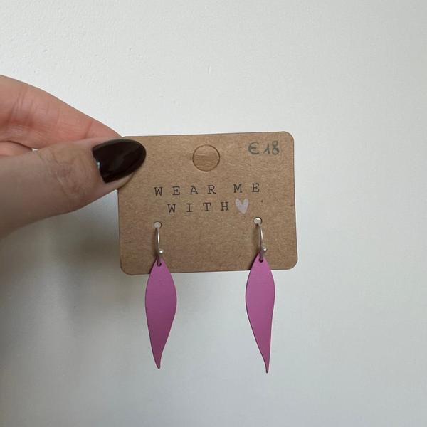 Herfst26-oorbel: Twist