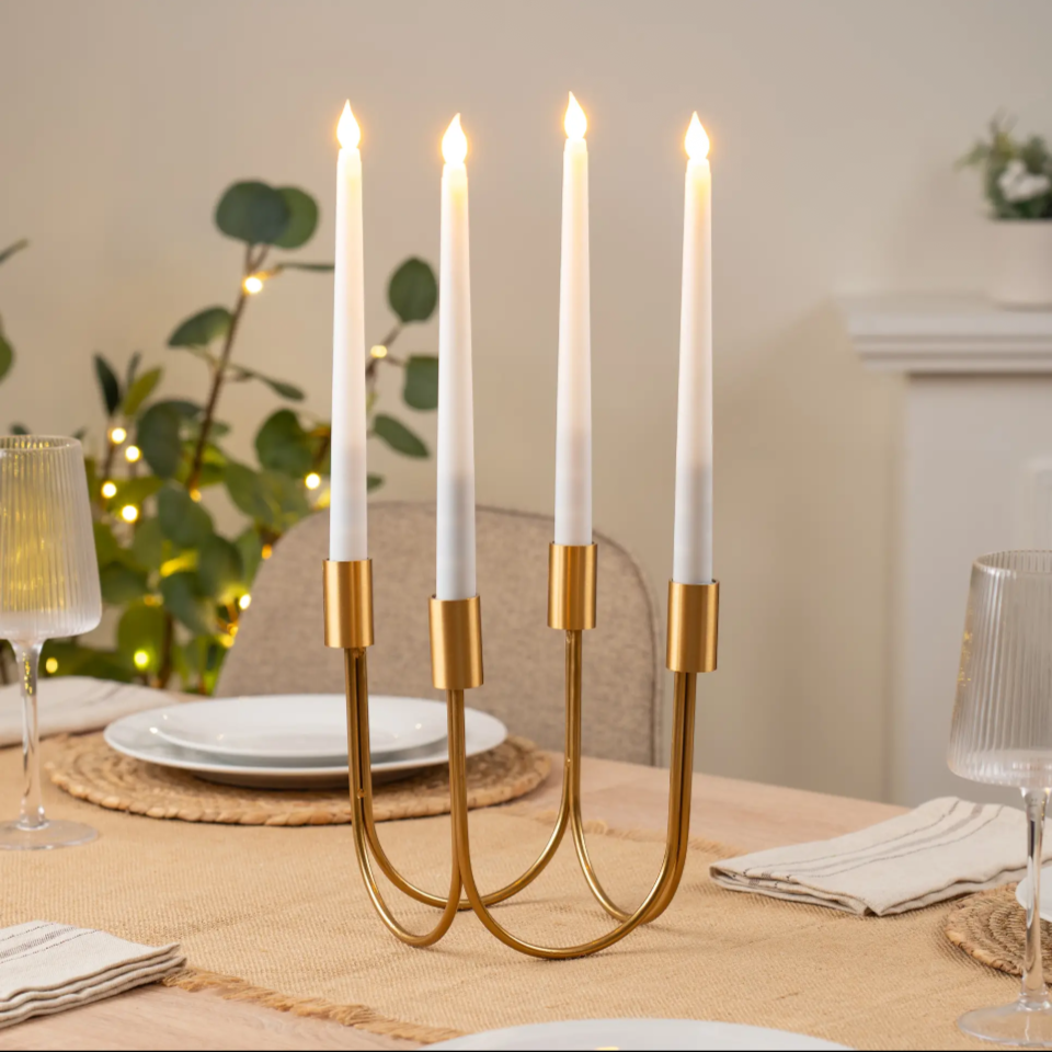 18.5cm Gold 4-Arm Dinner Candle Holder -