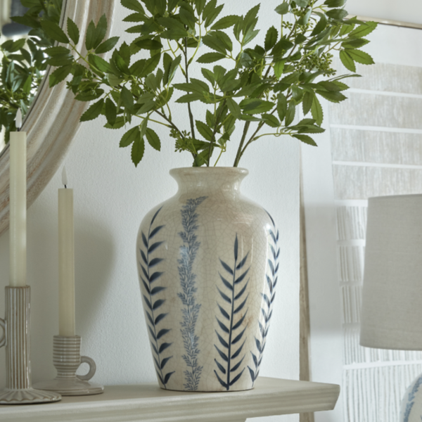 Classic Blue Flora Juniper Vase