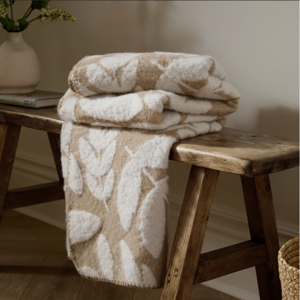 Hazel Woven Throw Oatmeal