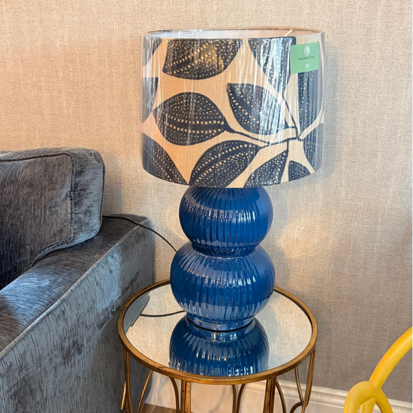 Pemberley table lamp