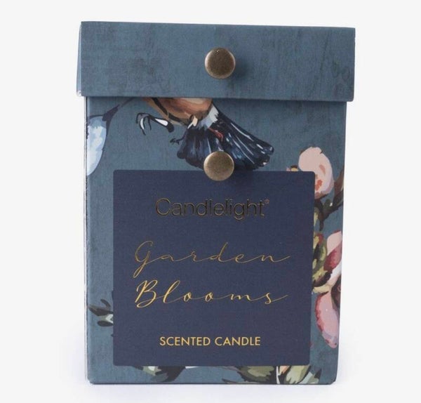 Small Ridged Glass Candle - Garden Blooms