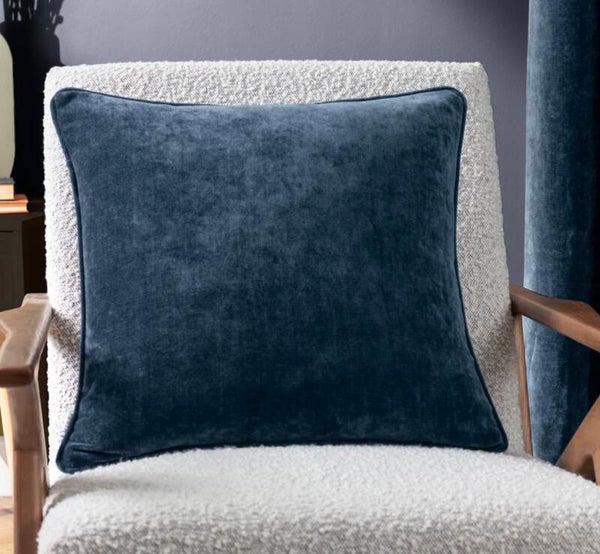Heavy Chenille Piped Cushion Navy