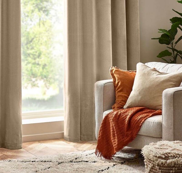 Heavy Chenille Piped Cushion Natural