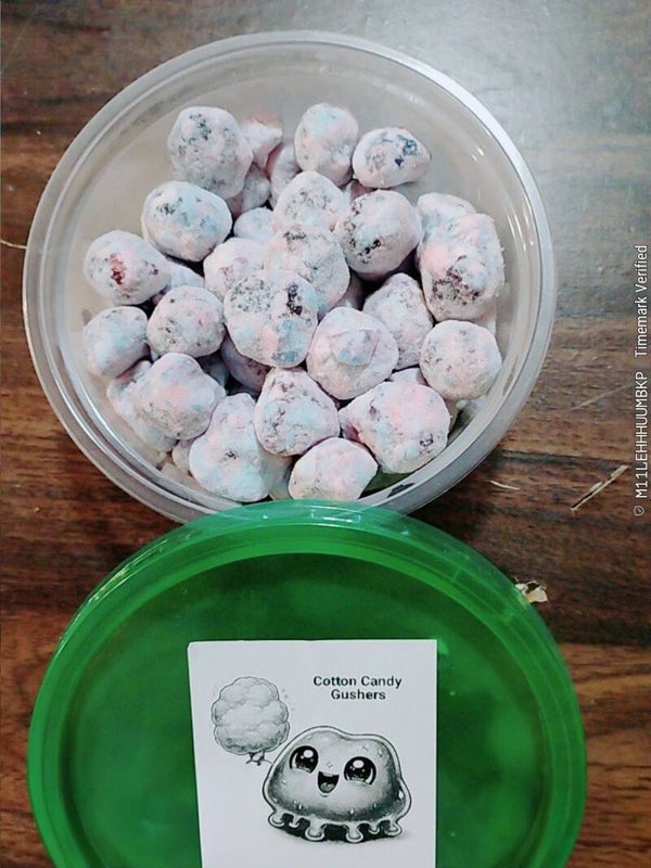 Cotton Candy Gushers