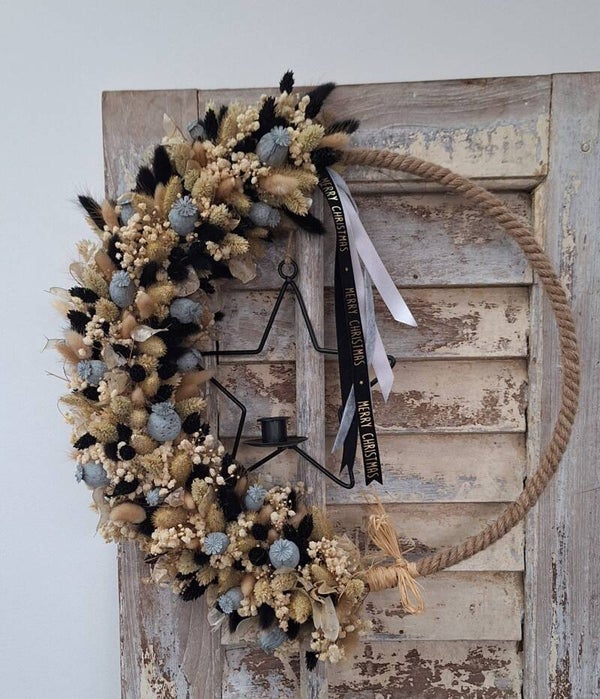 Moderne Droogbloemenkrans