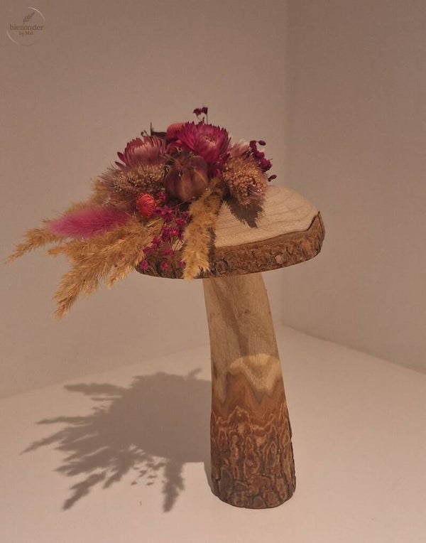 Houten Paddenstoel met Droogbloemen