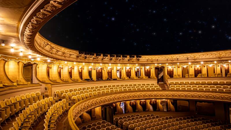 a-night-at-the-opera-queen-guust-standard.jpg