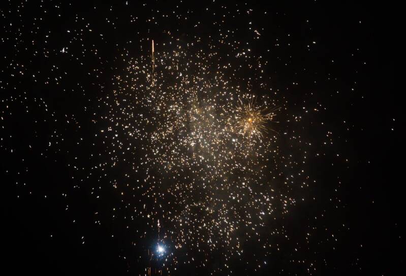 firework-katy-perry-amber-standard.jpg