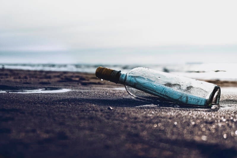message-in-a-bottle-the-police-sascha-standard.jpg