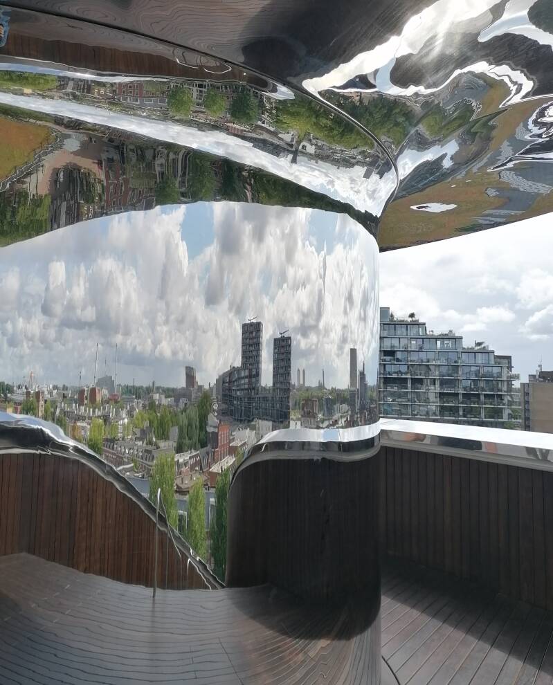 reflectie-zonder-water-sanki-1-standard.jpg