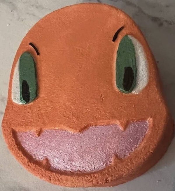 Poke The Game - Charmander Head Bath Bomb