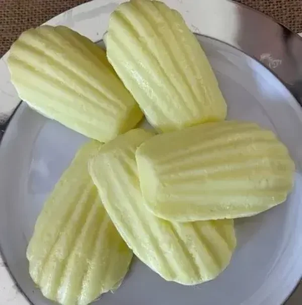 Lemon Madeleine Cookie Soap Set