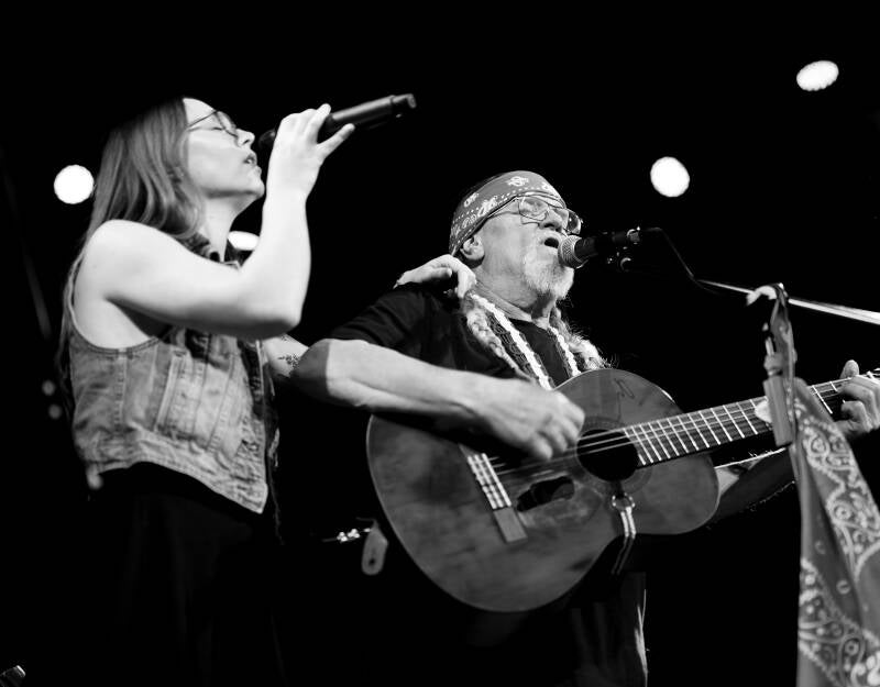 Dan Thompson and Danielle performing live with On The Road Again Willie Nelson Tribute